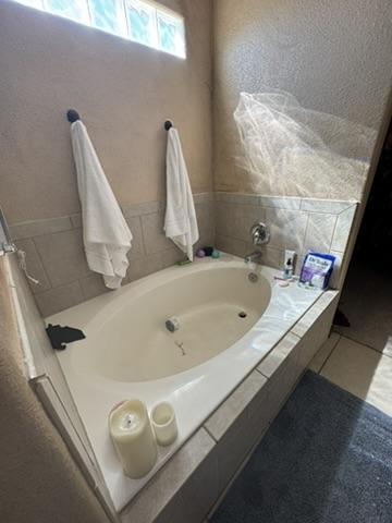Bathtub after cleanup